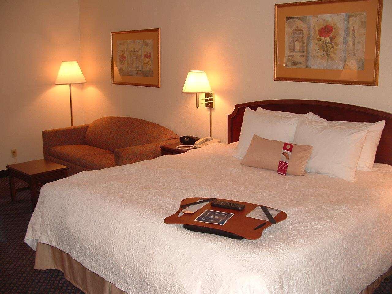 Hampton Inn Petersburg-Fort Gregg Adams Room photo