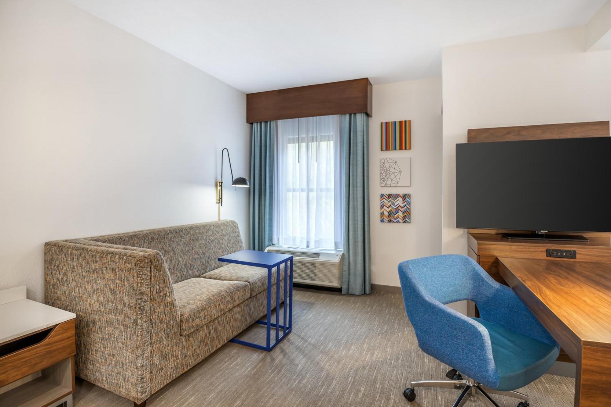 Hampton Inn Petersburg-Fort Gregg Adams Exterior photo