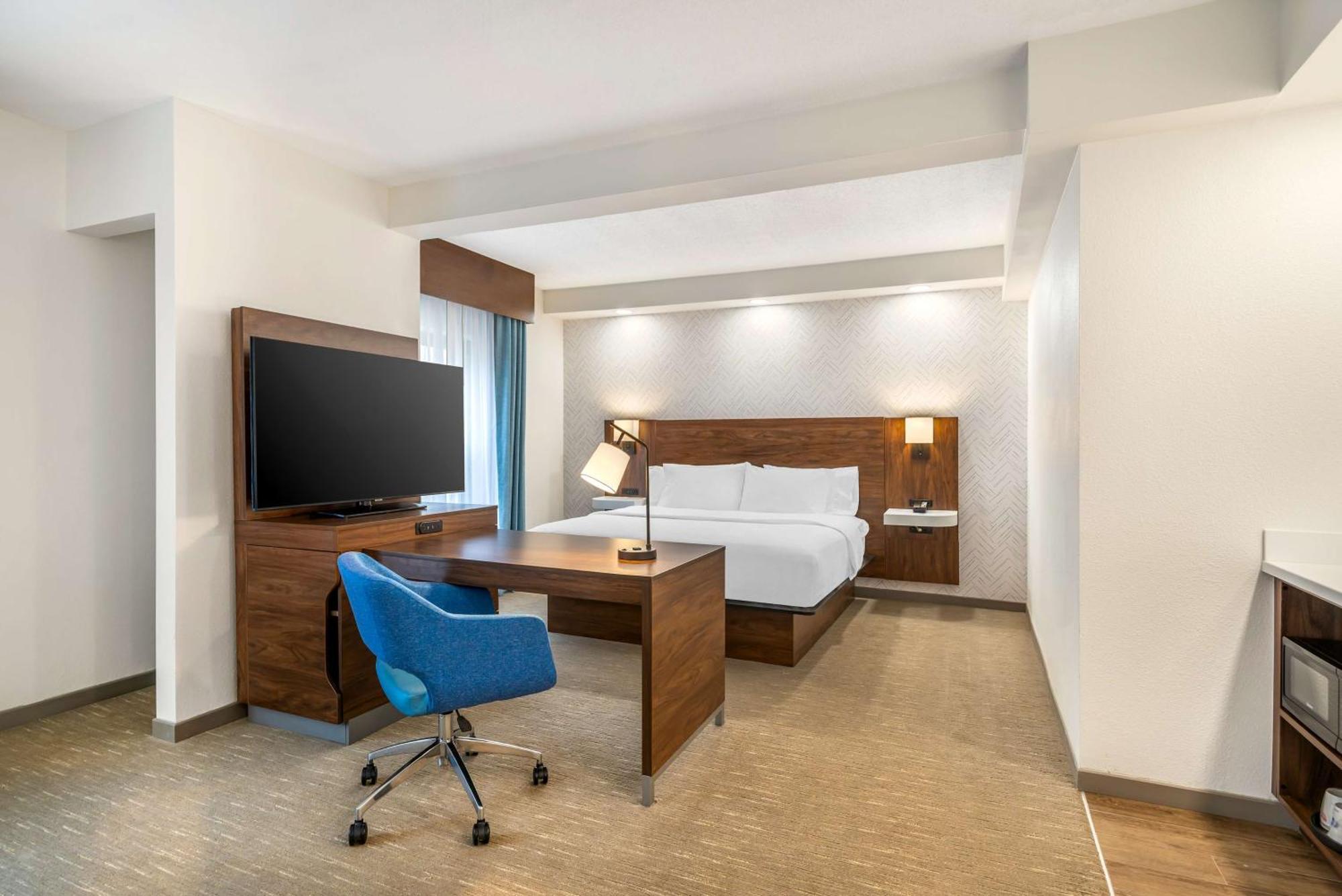 Hampton Inn Petersburg-Fort Gregg Adams Exterior photo